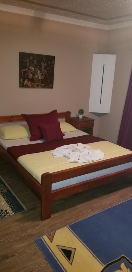 Motel Genex-M บูโกลโน ห้อง รูปภาพ